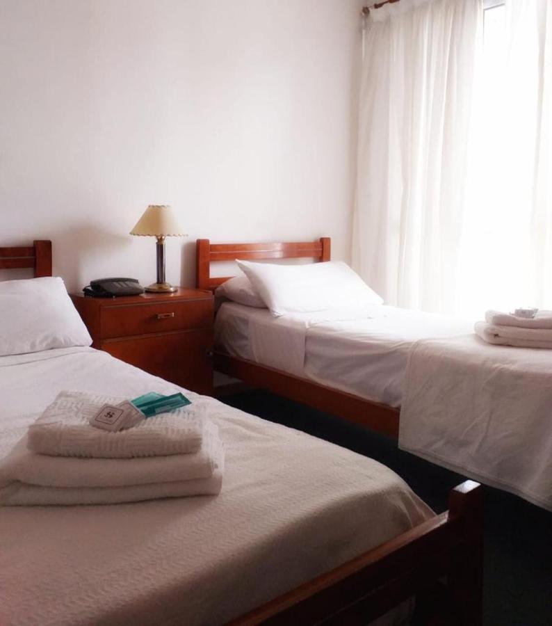 Hotel San Nicolas San Nicolás de los Arroyos Exteriör bild